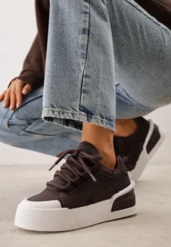 Brązowe Streetwearowe Sneakersy Trampki na Platformie Danenith