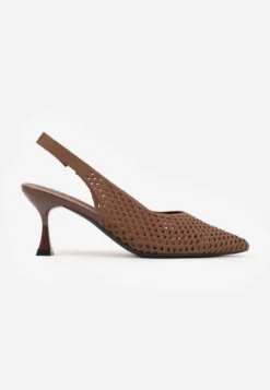 Brązowe Szpilki Slingback z Ażurowymi Zdobieniami na Cholewce Tespeila