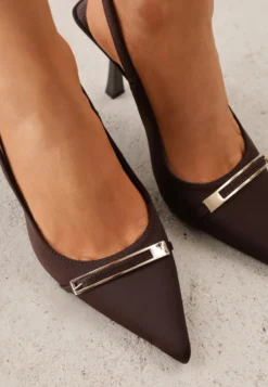 Brązowe Szpilki Slingback z Ozdobną Prostokątną Klamerką Vitanis
