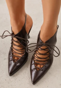 Brązowe Wiązane Szpilki Typu Slingback Angellta