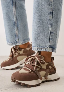 Brązowe Zamszowe Sneakersy Chunky na Platformie z Bieżnikiem ze Skórzaną Wkładką Favusa