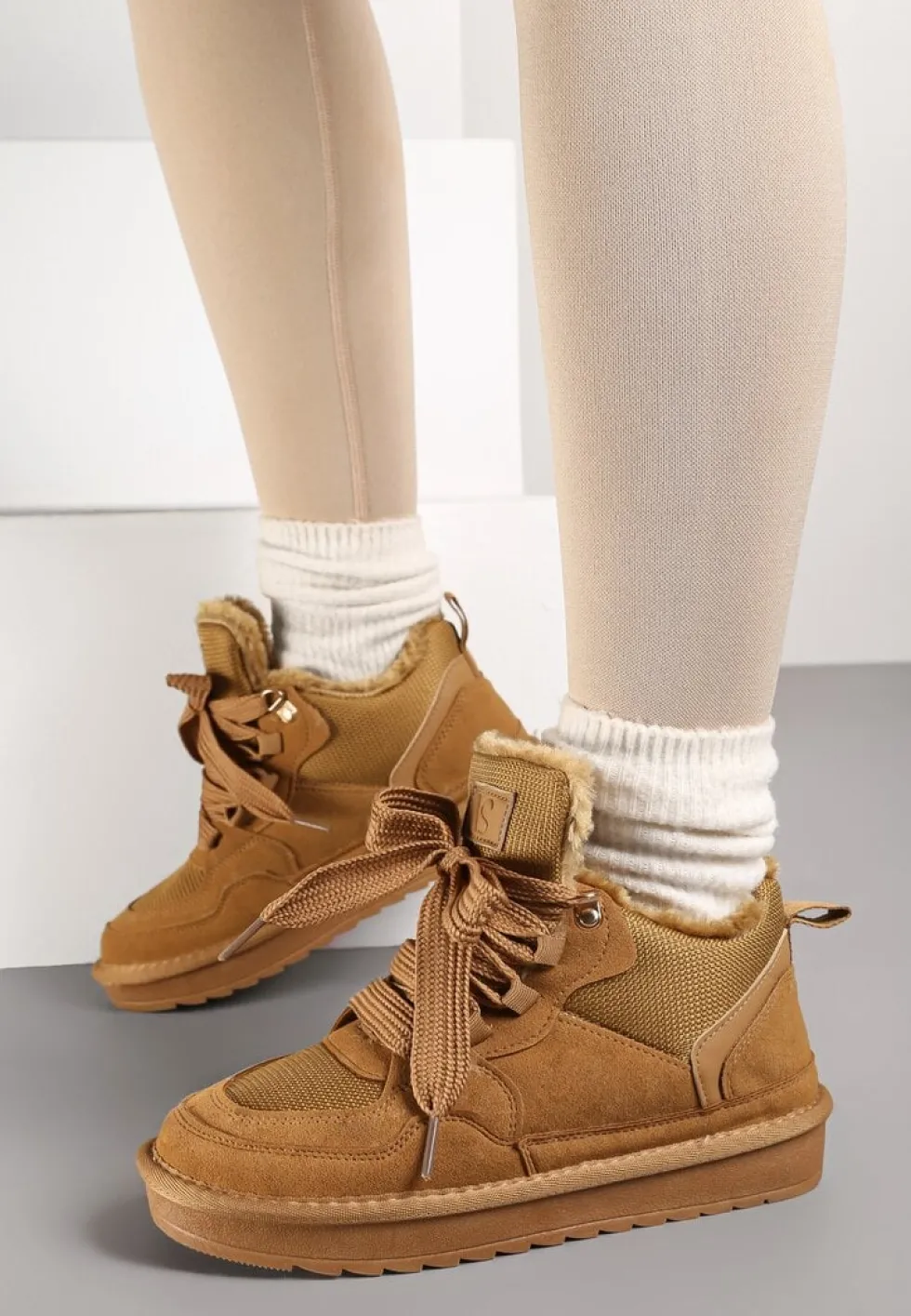 Brązowe Zimowe Sneakersy Vices Stylizowane na Śniegowce z Futerkiem Tennira
