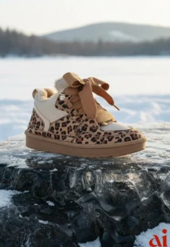 Brązowe Zimowe Sneakersy Vices Stylizowane na Śniegowce z Futerkiem i Wzorem w Panterkę Tennira