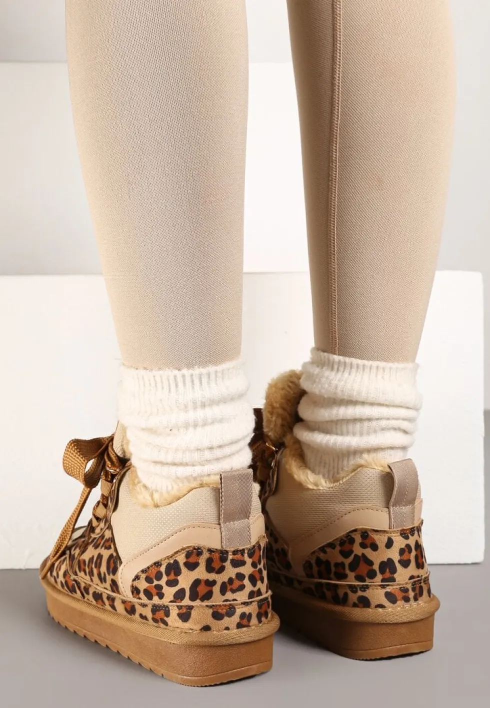 Brązowe Zimowe Sneakersy Vices Stylizowane na Śniegowce z Futerkiem i Wzorem w Panterkę Tennira