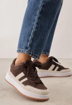 Brązowo-Beżowe Sneakersy Basic z Paskami na Boku Adila