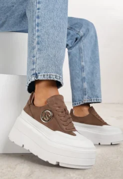 Brązowo-Białe Chunky Sneakersy Vices na Platformie z Okrągłym Detalem Sedvira