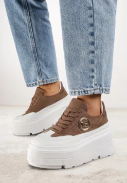 Brązowo-Białe Chunky Sneakersy Vices na Platformie z Okrągłym Detalem Sedvira