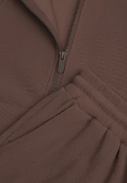 Brązowy Komplet Dresowy Spodnie Wide Leg i Bluza na Suwak ze Stójką Milia