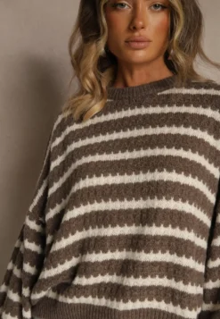 Brązowy Oversizowy Sweter w Paski z Dzianiny z Wełną i Wiskozą Aventole