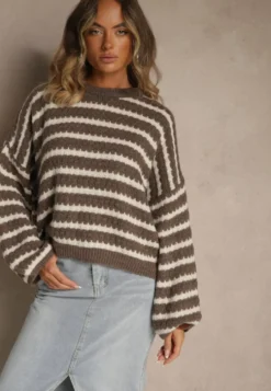Brązowy Oversizowy Sweter w Paski z Dzianiny z Wełną i Wiskozą Aventole