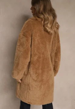 Brązowy Płaszcz Teddy o Dwurzędowym Kroju Oversize Azzena
