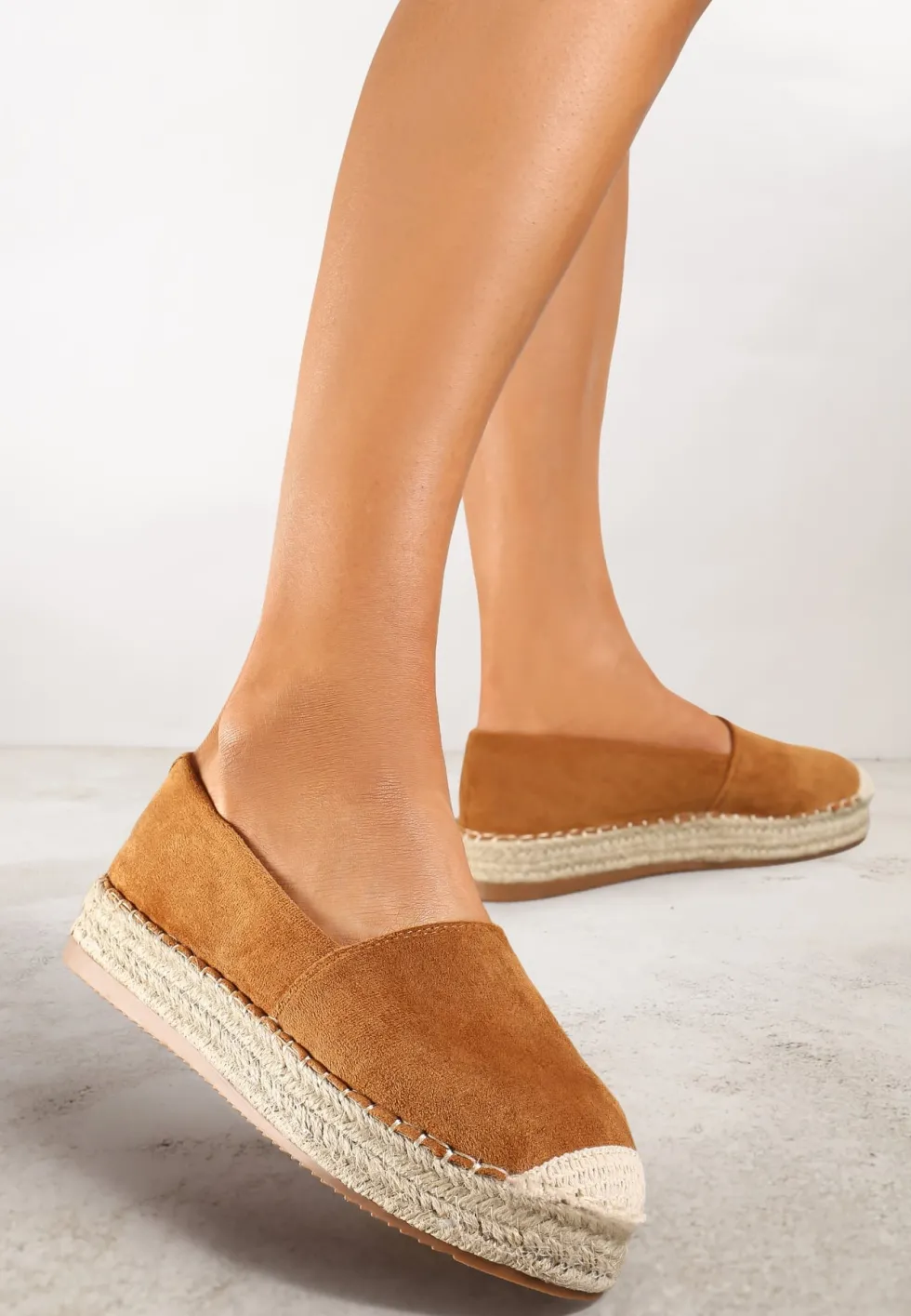 Camelowe Espadryle na Plecionej Podeszwie Sirelora