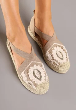 Ciemnobeżowe Espadryle w Stylu Boho Zdobione Haftem Cekinami i Plecionką Idariva