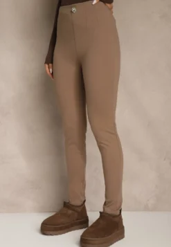 Ciemnobeżowe Legginsy High Waist z Wiskozą z Cyrkoniowym Guzikiem Naliselle