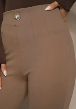 Ciemnobeżowe Legginsy High Waist z Wiskozą z Cyrkoniowym Guzikiem Naliselle