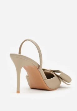 Ciemnobeżowe Sandały Satynowe na Szpilce Slingback Ozdobione Kokardą Daemoris