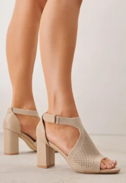 Ciemnobeżowe Sandały Soft Fit VICES na Obcasie w Stylu Botków z Elastyczną Ażurową Cholewką Comfort Omphopis