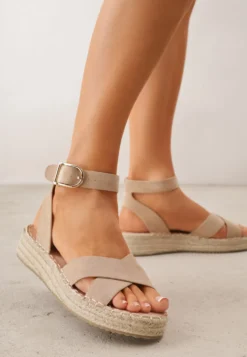 Ciemnobeżowe Sandały z Plecionki w Stylu Boho VICES z Paskami w Kształcie X Nahmala