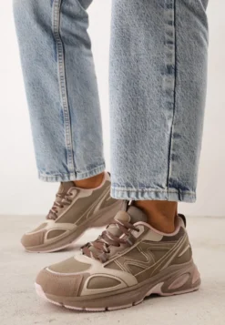 Ciemnobeżowe Sneakersy na Platformie Ozdobione Odblaskowymi Elementami Eglantina