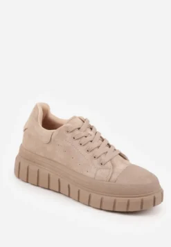 Ciemnobeżowe Sneakersy Vices na Platformie z Tłoczeniem Ozdobione Perforacją Leaniael