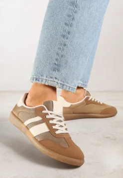 Ciemnobeżowe Sneakersy w Stylu Tenisówek Ozdobione Paskami Jenaniela