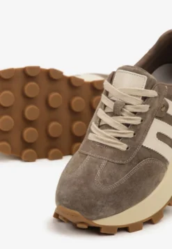 Ciemnobeżowe Sneakersy ze Skóry Naturalnej Ozdobione Geometrycznym Wzorem Melassea