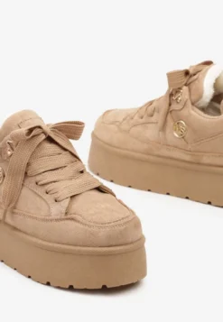Ciemnobeżowe Sneakersy z Imitacji Zamszu na Grubej Podeszwie Wyściełane Futerkiem Senavel