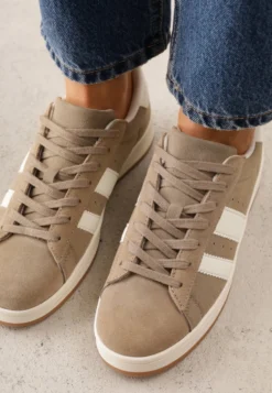 Ciemnobeżowe Sneakersy z Paskami po Bokach Zefirau