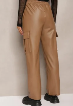Ciemnobeżowe Szerokie Spodnie High Waist Ocieplone w Stylu Cargo z Gumką w Pasie i Kieszeniami na Klapy Vilencja