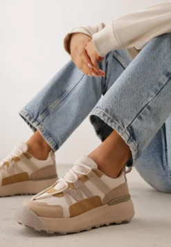 Ciemnobeżowe Sznurowane Płaskie Sneakersy z Kolorowymi Wstawkami Wonise