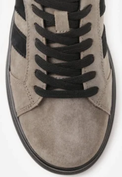 Ciemnobeżowe Zamszowe Sneakersy Chunky na Platformie Teslara
