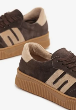 Ciemnobrązowe Skórzane Sneakersy w Stylu Tenisówek z Geometrycznym Wzorem Halossea
