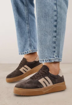 Ciemnobrązowe Skórzane Sneakersy w Stylu Tenisówek z Geometrycznym Wzorem Halossea