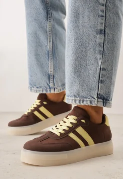 Ciemnobrązowe Sneakersy na Platformie w Stylu Tenisówek Ozdobione Paskami Ladia