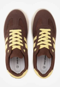 Ciemnobrązowe Sneakersy na Platformie w Stylu Tenisówek Ozdobione Paskami Ladia