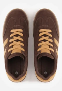 Ciemnobrązowe Sneakersy VICES Typu Tenisówki na Platformie z Paskami po Bokach Zidilla
