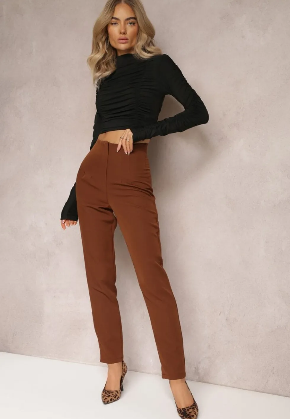 Ciemnobrązowe Spodnie Cygaretki High Waist Molfi