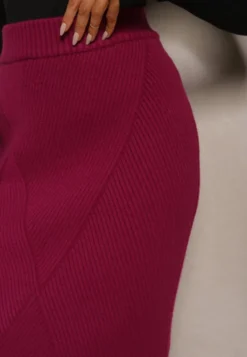Ciemnoróżowa Spódnica z Wiskozą High Waist o Dopasowanym Kroju z Gumką w Talii Niarosae