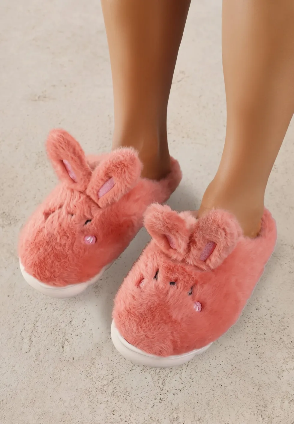 Ciemnoróżowe Futrzane Kapcie Vices na Platformie z Tłoczeniem w Stylu Królika Adarevia