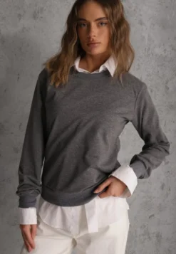 Ciemnoszara Casualowa Bluza z Bawełną Akko