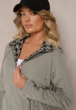 Ciemnozielona Kurtka w Stylu Parki ze Ściągaczem w Talii Arivienne