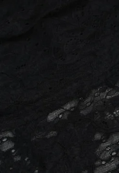 Czarna Bluzka Longsleeve z Koronki z Wywijanym Dekoltem z Odkrytymi Ramionami Amarie