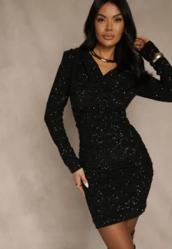 Czarna Cekinowa Sukienka Elegancka o Dopasowanym Kroju z Dekoltem Woda Silweda