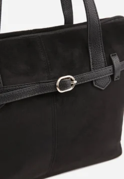 Czarna Elegancka Torebka Shopper Bag o Fakturze Zamszu z Paskiem z Klamerką Mudrey