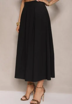 Czarna Rozkloszowana Spódnica z Bawełną High Waist Katavira
