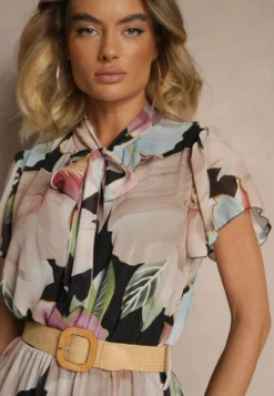 Czarna Rozkloszowana Sukienka Zdobiona Wiązaniem i Paskiem z Klamrą Sorisse