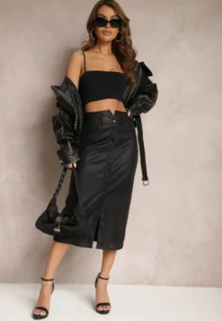 Czarna Spódnica z Imitacji Skóry High Waist z Rozcięciem i Napami z Przodu Asttia