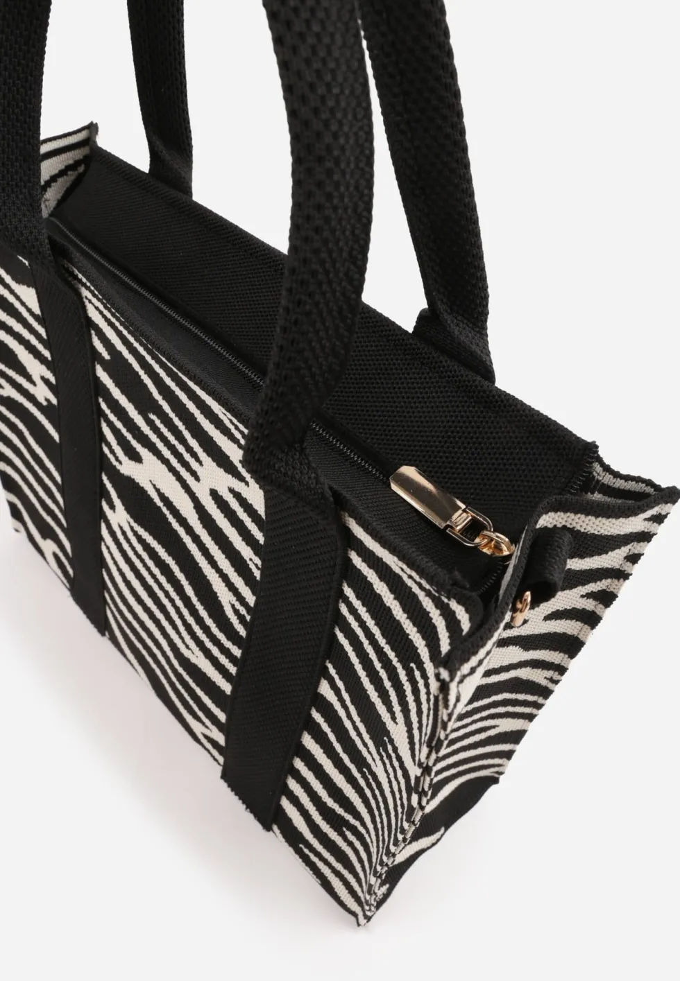 Czarna Torebka Tote z Rączką i Paskiem w Animal Print Horda