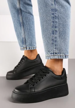 Czarne Basicowe Sneakersy na Platformie Tiaeliana