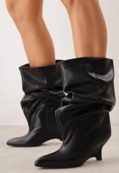 Czarne Botki Slouchy Kitten Wedge Tilna